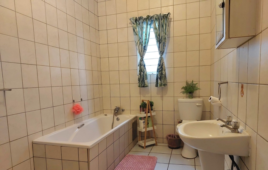 3 Bedroom Property for Sale in Brits North West